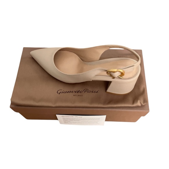 Gianvito Rossi Slingback Pumps - Picture 2 of 16